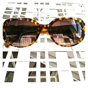 Tortoise shell fossil sunglasses